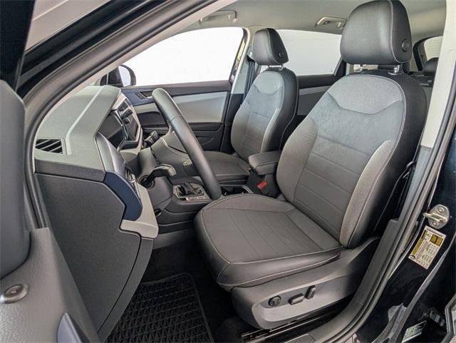 used 2022 Volkswagen Taos car