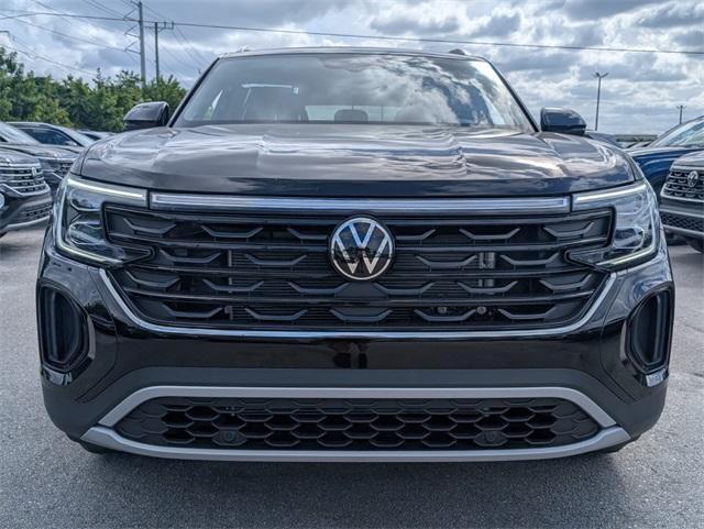 new 2026 Volkswagen Atlas Cross Sport car, priced at $38,385