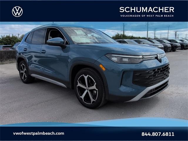 new 2025 Volkswagen Tiguan car, priced at $31,009