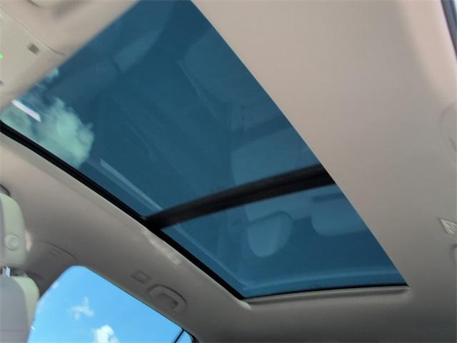 new 2026 Volkswagen Atlas car, priced at $44,614