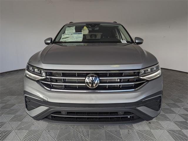 new 2024 Volkswagen Tiguan car, priced at $27,775