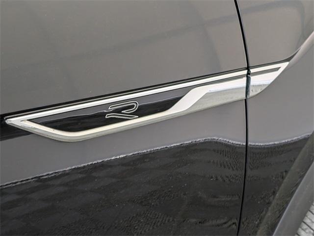 used 2024 Volkswagen Atlas car, priced at $43,991