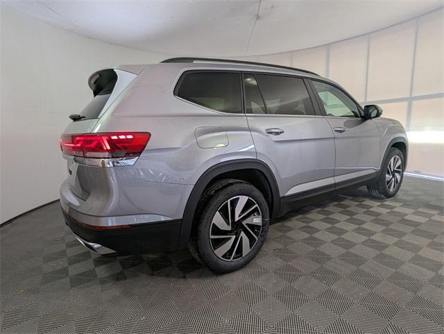 new 2025 Volkswagen Atlas car, priced at $42,584