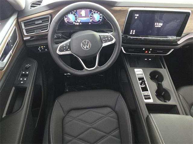 new 2025 Volkswagen Atlas car, priced at $38,313