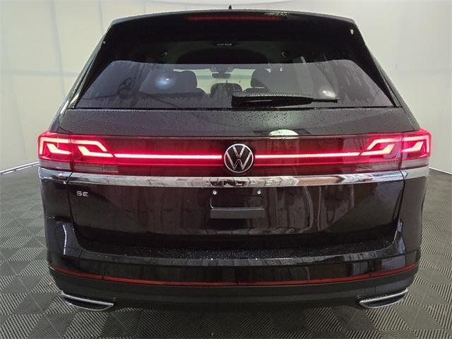 new 2025 Volkswagen Atlas car, priced at $38,313