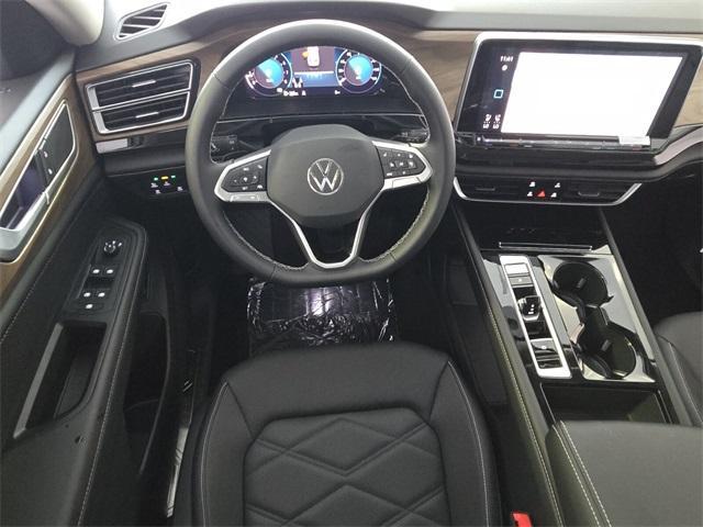 new 2025 Volkswagen Atlas car, priced at $42,584