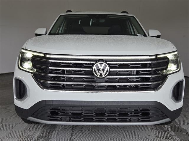 new 2025 Volkswagen Atlas car, priced at $42,584