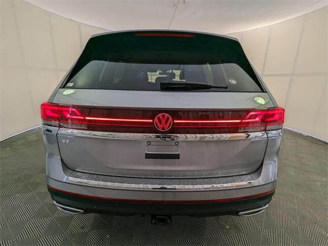 new 2024 Volkswagen Atlas car, priced at $40,025