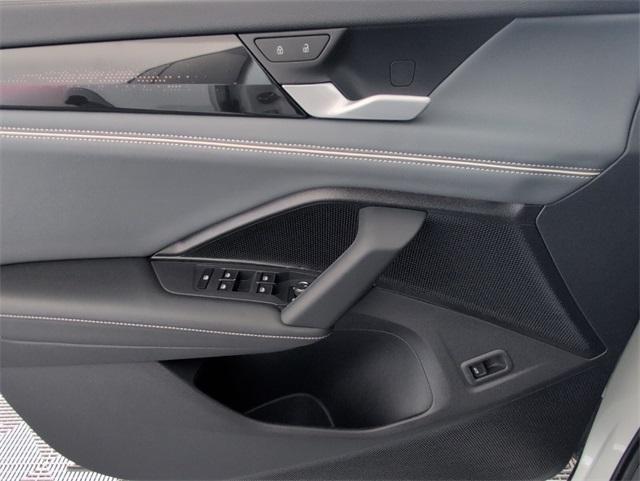 new 2025 Volkswagen Tiguan car, priced at $42,020