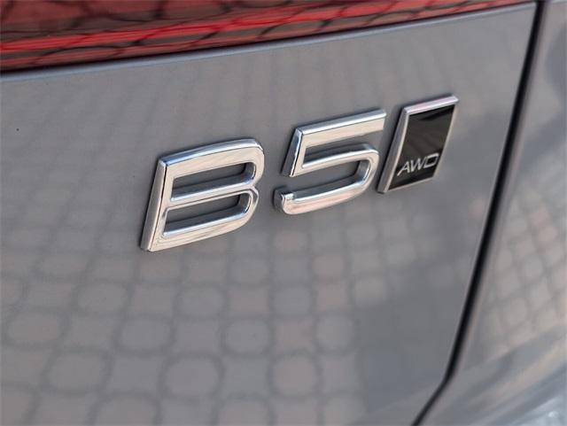 used 2024 Volvo XC60 car, priced at $37,771