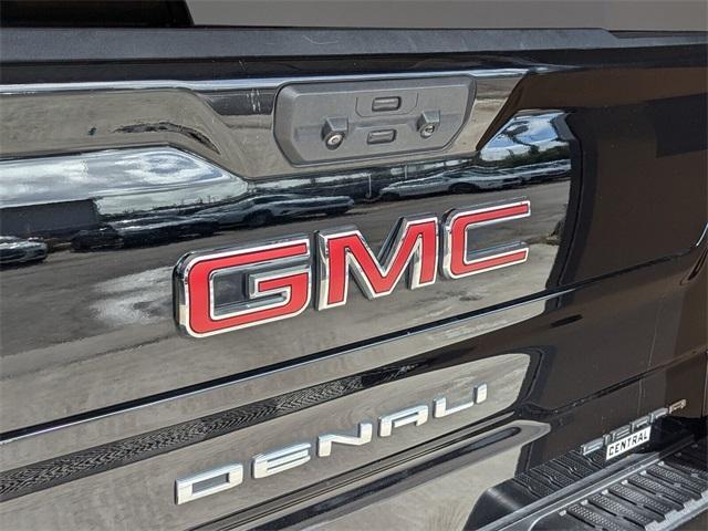 used 2022 GMC Sierra 1500 car, priced at $53,888