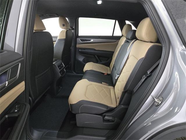new 2025 Volkswagen Atlas Cross Sport car, priced at $40,515