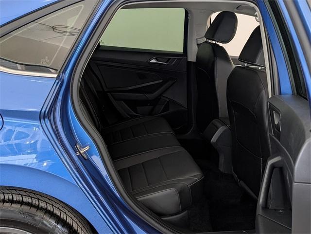 used 2022 Volkswagen Jetta car
