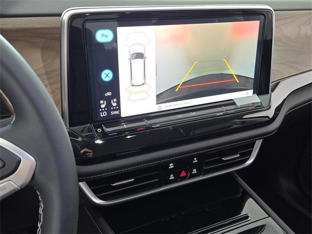 new 2025 Volkswagen Atlas car, priced at $41,986