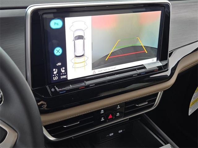 new 2025 Volkswagen Atlas Cross Sport car, priced at $42,669