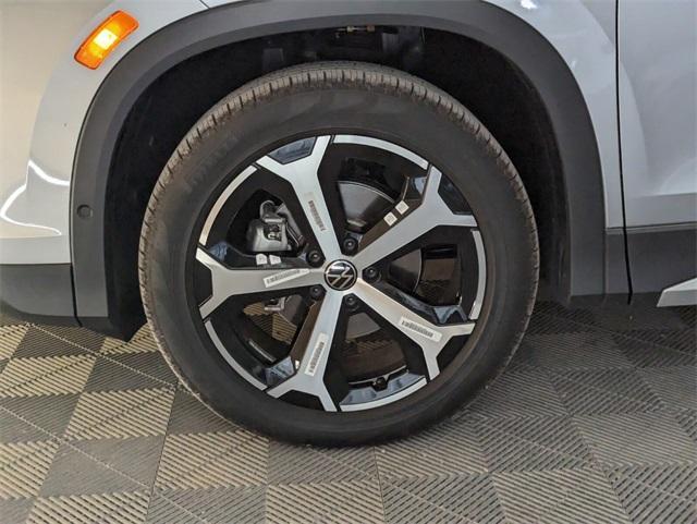 new 2025 Volkswagen Tiguan car, priced at $30,022