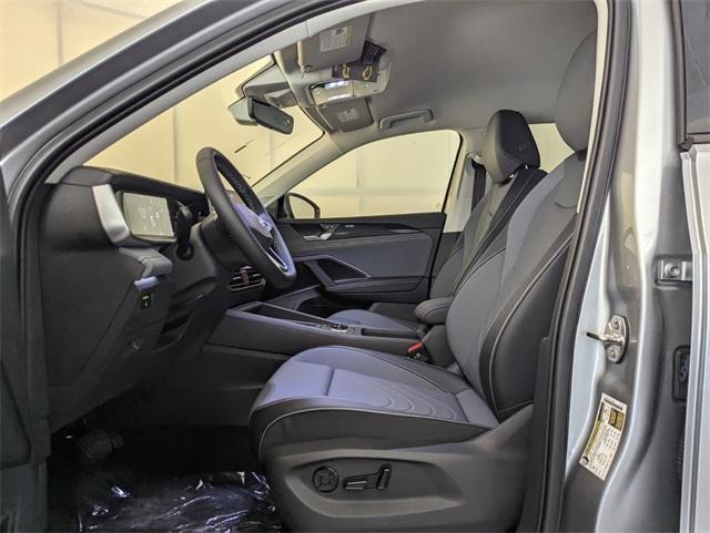 new 2025 Volkswagen Tiguan car, priced at $30,022