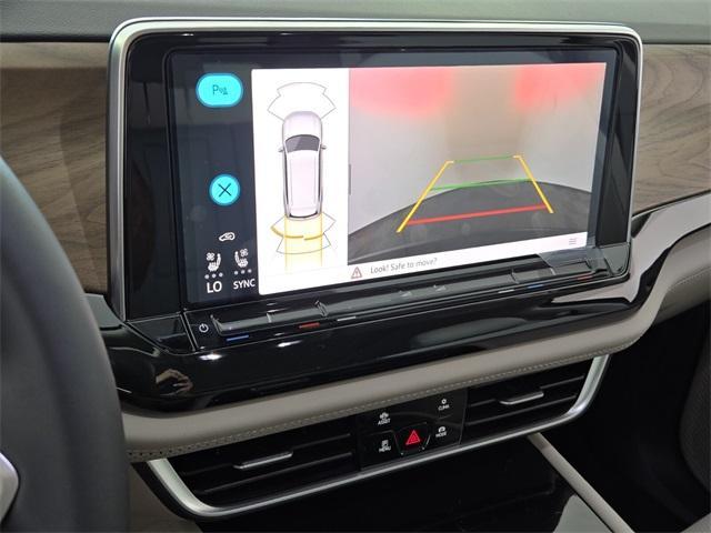 new 2025 Volkswagen Atlas car, priced at $41,986