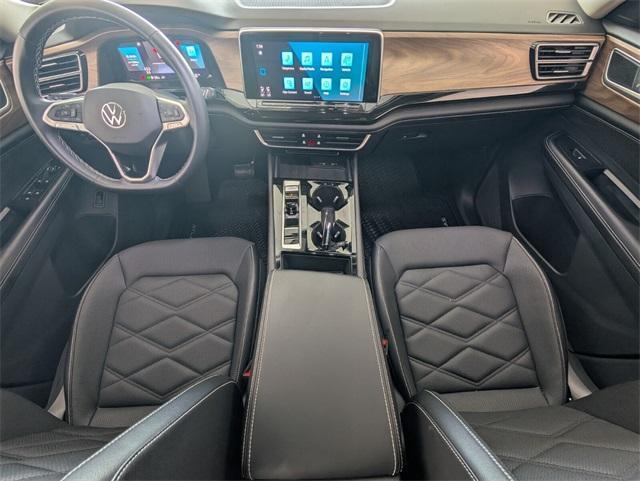 new 2025 Volkswagen Atlas car, priced at $40,813