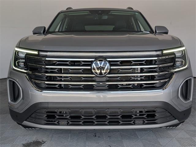 new 2025 Volkswagen Atlas car, priced at $40,813