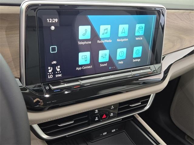 new 2025 Volkswagen Atlas car, priced at $41,466