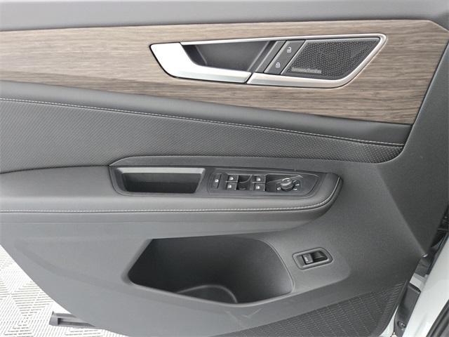 new 2025 Volkswagen Atlas car, priced at $54,203