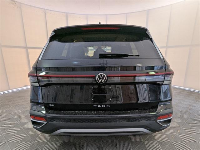 new 2025 Volkswagen Taos car, priced at $31,058