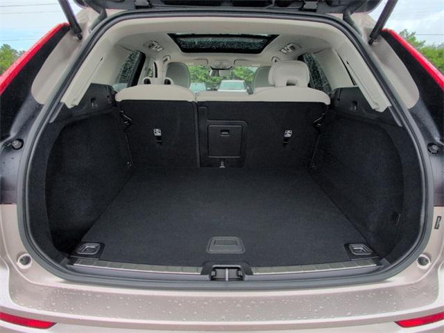 used 2023 Volvo XC60 car, priced at $34,979