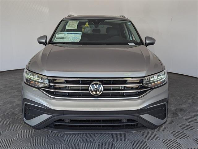 new 2024 Volkswagen Tiguan car, priced at $32,878