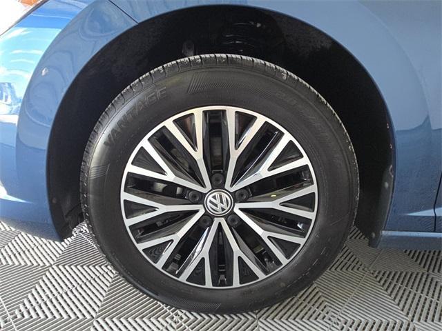 used 2021 Volkswagen Jetta car, priced at $16,895