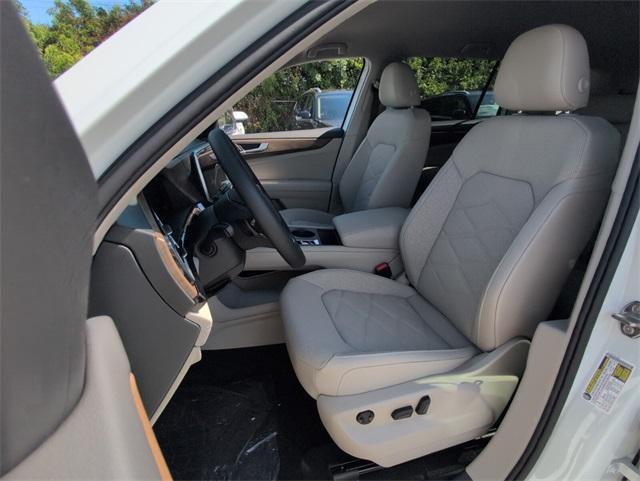 new 2026 Volkswagen Atlas car, priced at $39,383