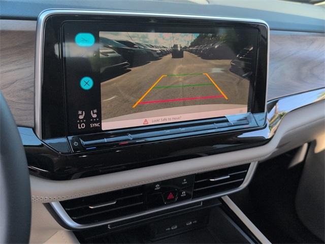 new 2026 Volkswagen Atlas car, priced at $39,383