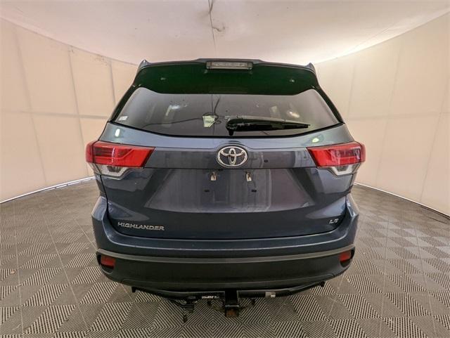 used 2019 Toyota Highlander car, priced at $24,777