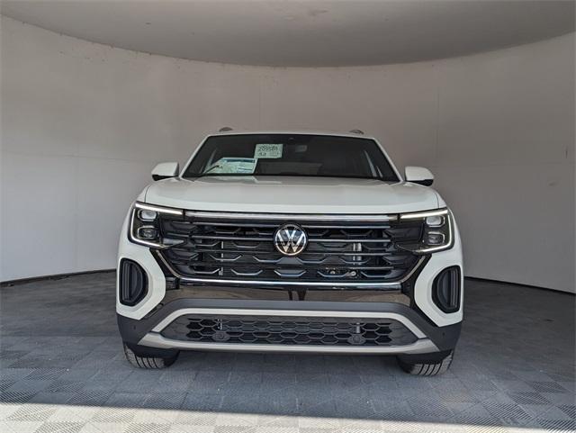 new 2026 Volkswagen Atlas Cross Sport car, priced at $43,995