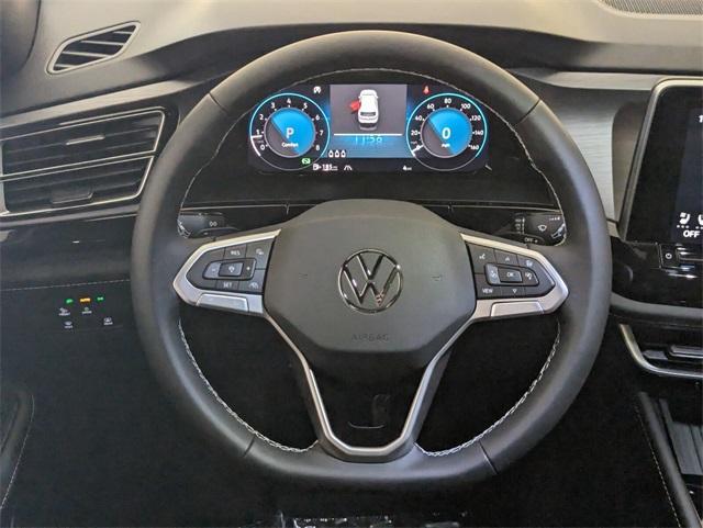 new 2026 Volkswagen Atlas Cross Sport car, priced at $43,995