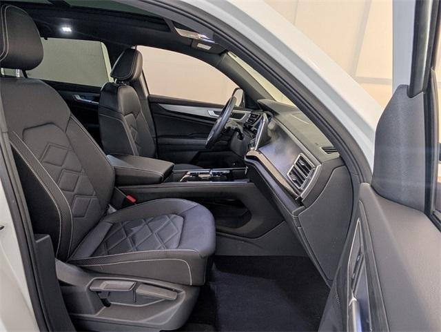 new 2025 Volkswagen Atlas Cross Sport car, priced at $43,014