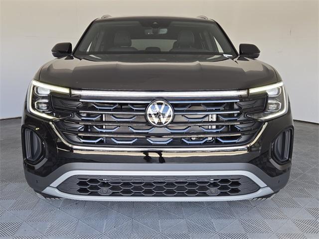 new 2025 Volkswagen Atlas Cross Sport car, priced at $40,393