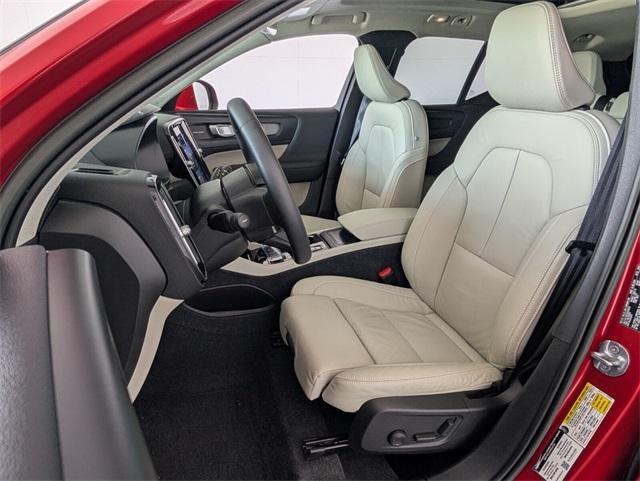 used 2023 Volvo XC40 car, priced at $34,443