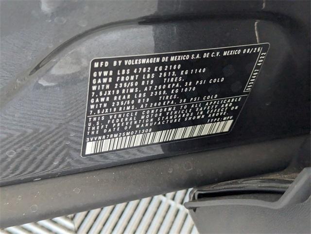 new 2025 Volkswagen Tiguan car, priced at $31,154