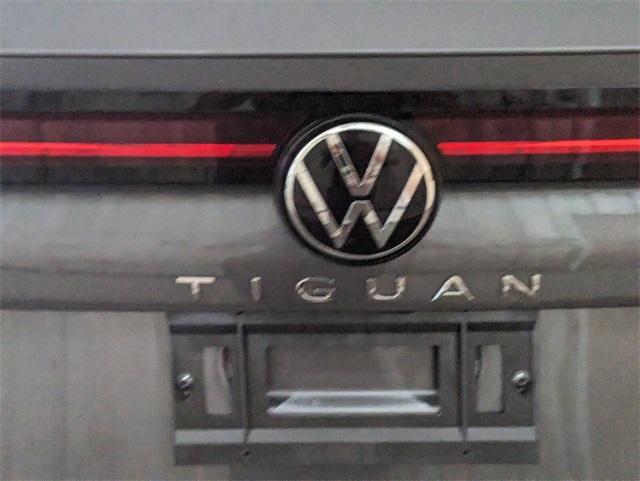 new 2025 Volkswagen Tiguan car, priced at $31,154