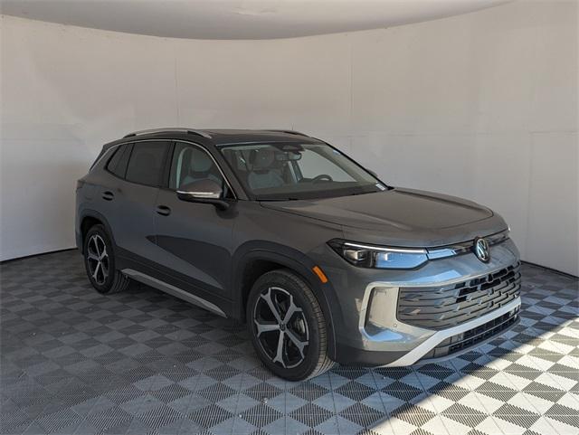 new 2025 Volkswagen Tiguan car, priced at $31,154