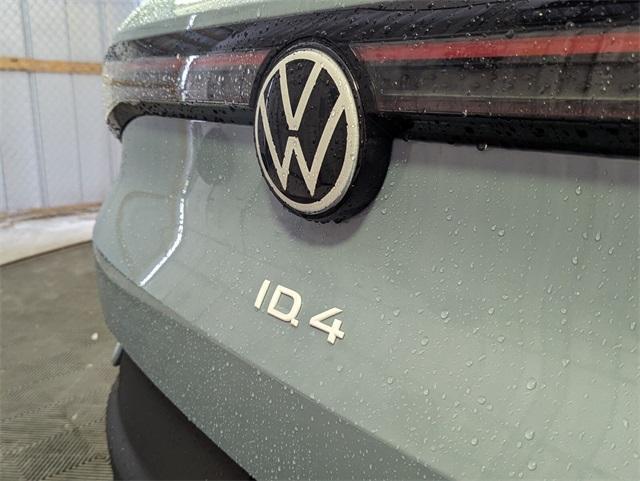 new 2024 Volkswagen ID.4 car, priced at $45,459