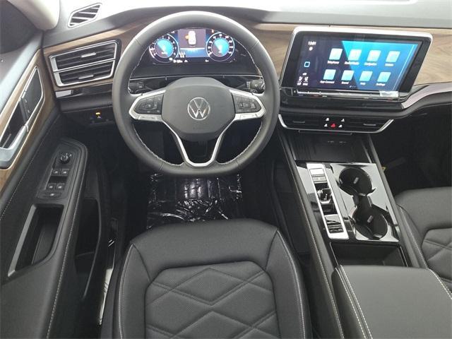 new 2025 Volkswagen Atlas car, priced at $42,498