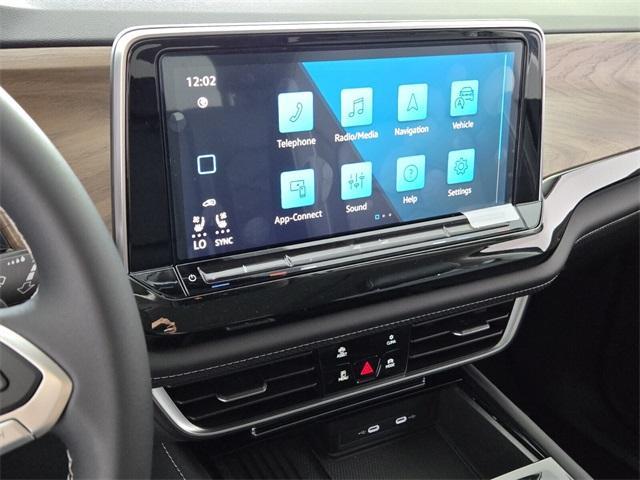 new 2025 Volkswagen Atlas car, priced at $42,498
