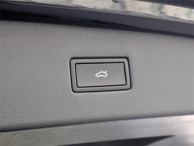 used 2022 Volkswagen Tiguan car