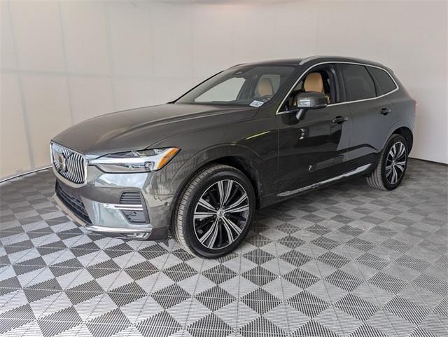 used 2022 Volvo XC60 car, priced at $35,689