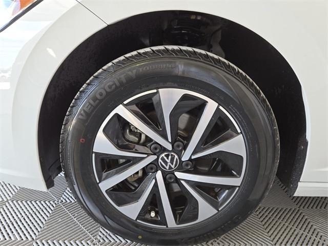 used 2022 Volkswagen Jetta car, priced at $17,870