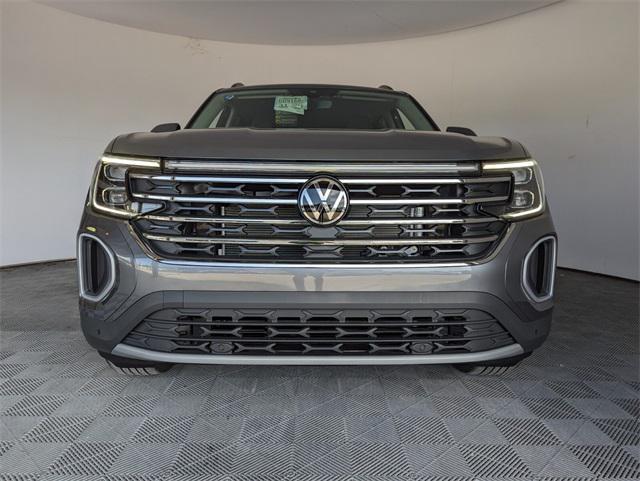 new 2024 Volkswagen Atlas car, priced at $40,706