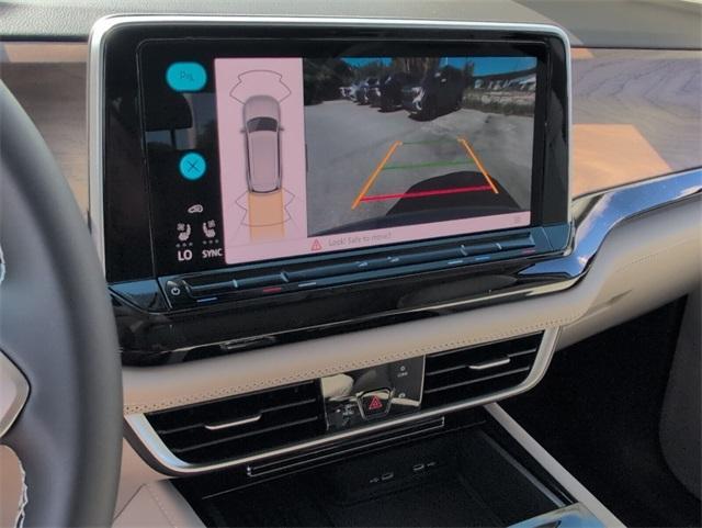 new 2026 Volkswagen Atlas car, priced at $45,212