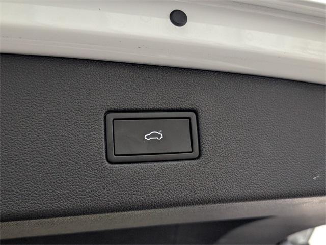 used 2022 Volkswagen Tiguan car, priced at $25,270
